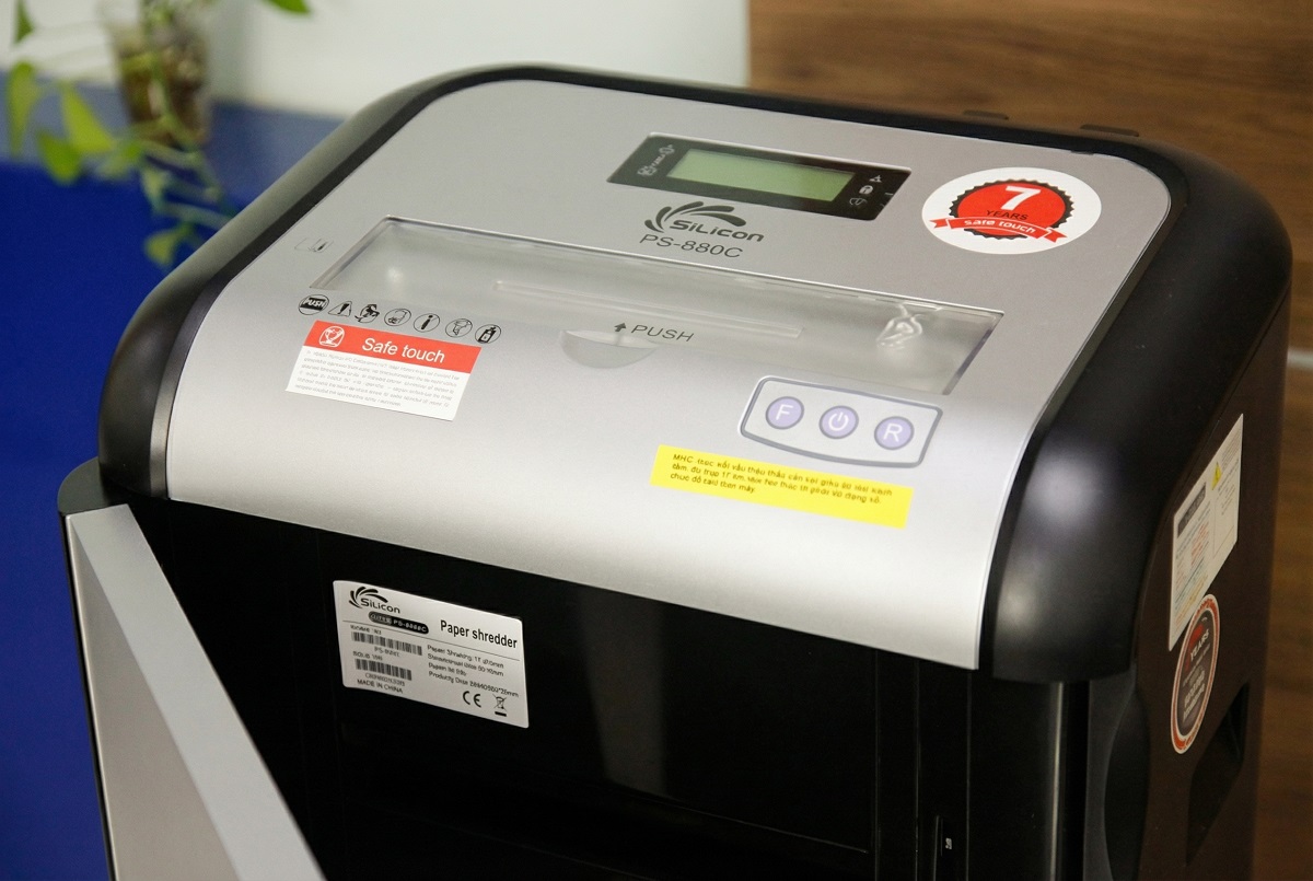 Máy hủy tài liệu Silicon PS-880C